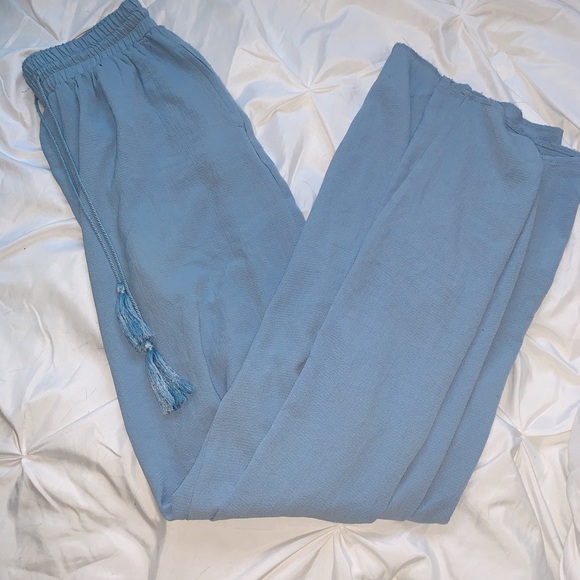 Lose light blue pants - Picture 3 of 3